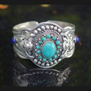 Tibetan Single piece Open Cuff Turquoise Bracelet (Adjustable)