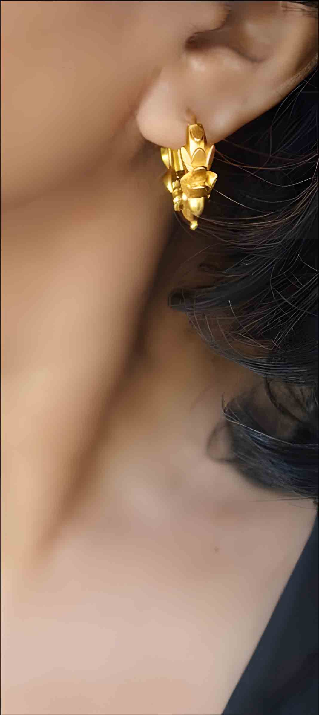 Why Fashion Jewellery is Booming Online