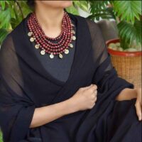 Multilayered necklace with jade gemstone beads